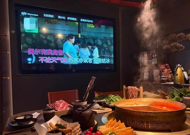 血亏近3亿！这个火锅大佬要靠自助翻身？__血亏近3亿！这个火锅大佬要靠自助翻身？