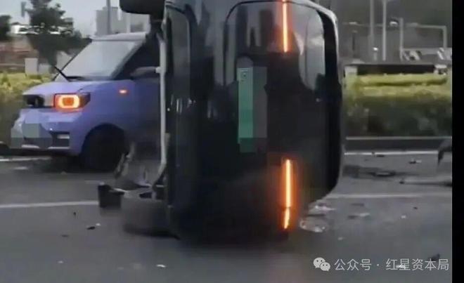 阿维塔通报“南宁15辆车连撞事故”：辅助驾驶功能未激活，事故因驾驶员导致__阿维塔通报“南宁15辆车连撞事故”：辅助驾驶功能未激活，事故因驾驶员导致