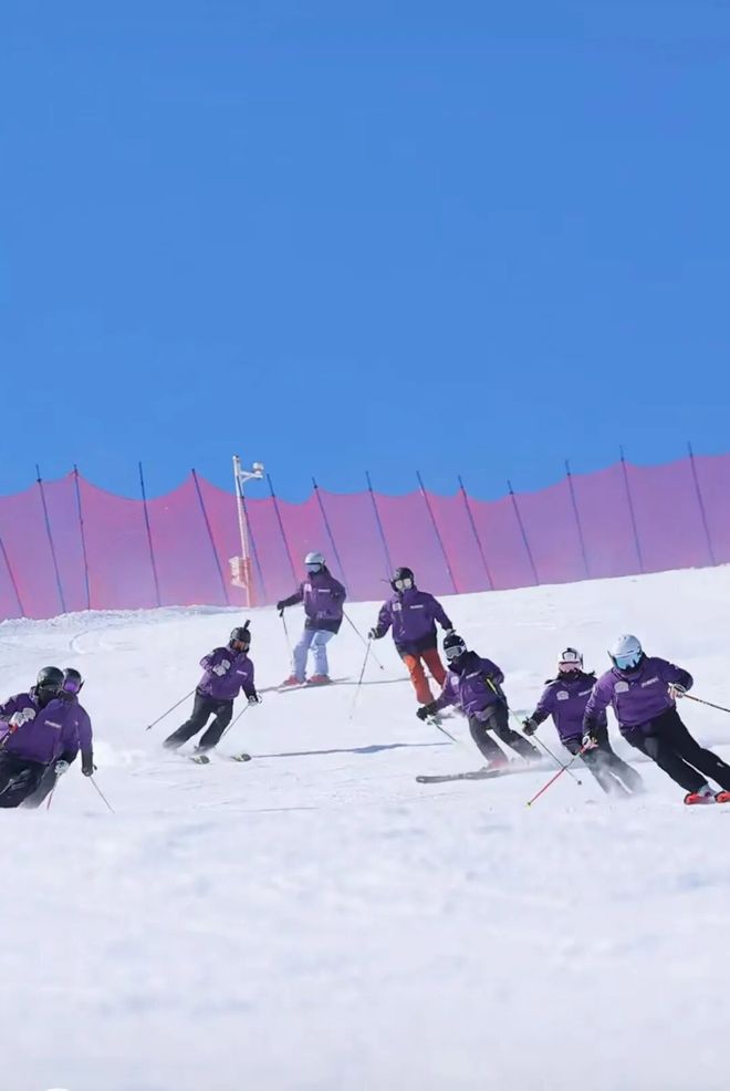 雪骑戎创商业__四川雪骑戎创商务有限公司