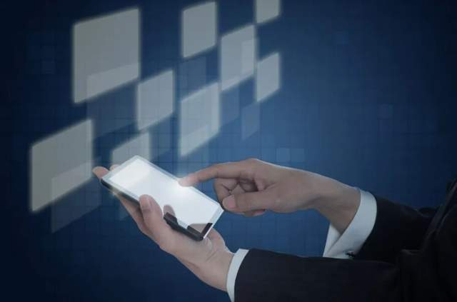 _张一鸣该跟豆包算账了_张一鸣该跟豆包算账了