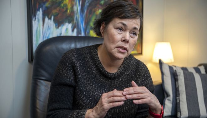 女外长与美会谈后泪崩，格陵兰岛终究难逃魔爪？__女外长与美会谈后泪崩，格陵兰岛终究难逃魔爪？