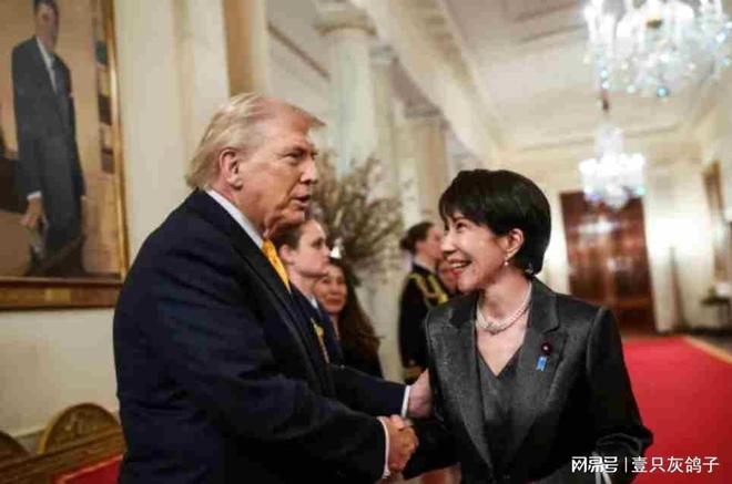 张献成书法价格_特朗普讨好美国锈带选民的策略_