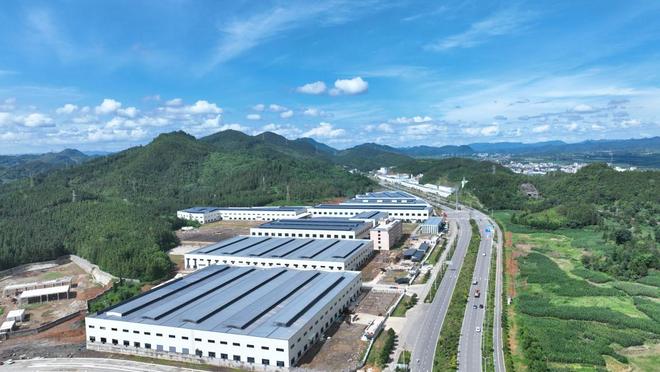 罗平产业园区：以园为核激活区域经济新引擎