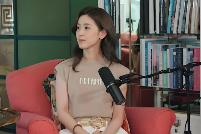 章泽天开播客你还没看懂，背后是一场互联网新流量大战