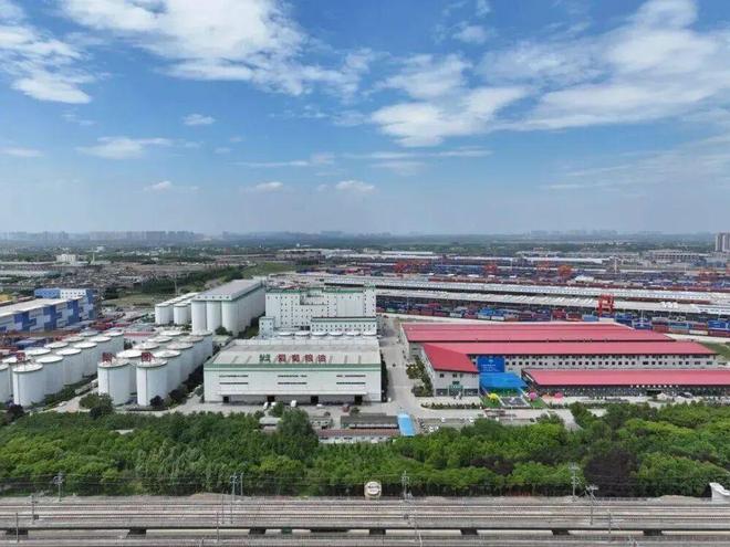 _西安，如何逆袭成为“世界第一内陆港”？_西安，如何逆袭成为“世界第一内陆港”？