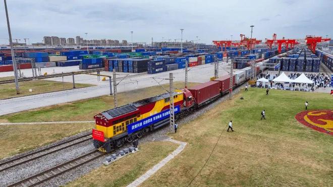 西安，如何逆袭成为“世界第一内陆港”？_西安，如何逆袭成为“世界第一内陆港”？_