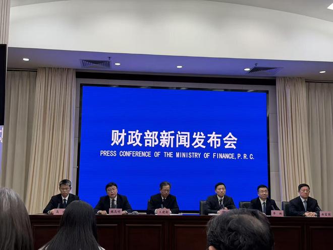 收入逐年增长__季度收入增长率