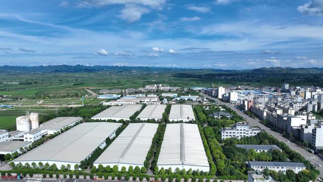 _锚定“三化”方向 实施“五大行动”——罗平产业园区擘画“十五五”高质量发展新蓝图_锚定“三化”方向 实施“五大行动”——罗平产业园区擘画“十五五”高质量发展新蓝图