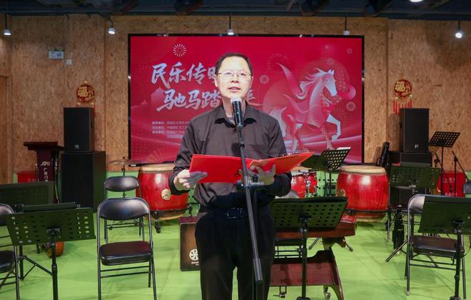 民乐传暖意 驰马踏春来——中国煤矿文工团走进广内街道惠民演出