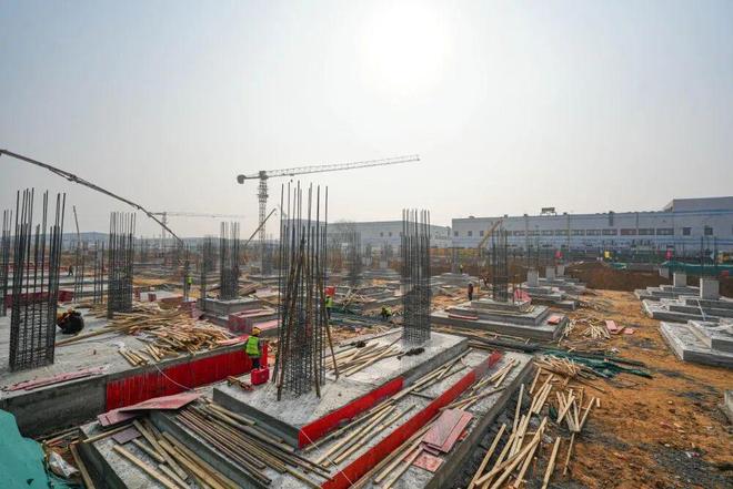 富士康投资河南__河南富士康谁引进的