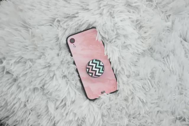 _一个手机壳卖200，这家深圳公司靠什么掏空老外钱包？_一个手机壳卖200，这家深圳公司靠什么掏空老外钱包？