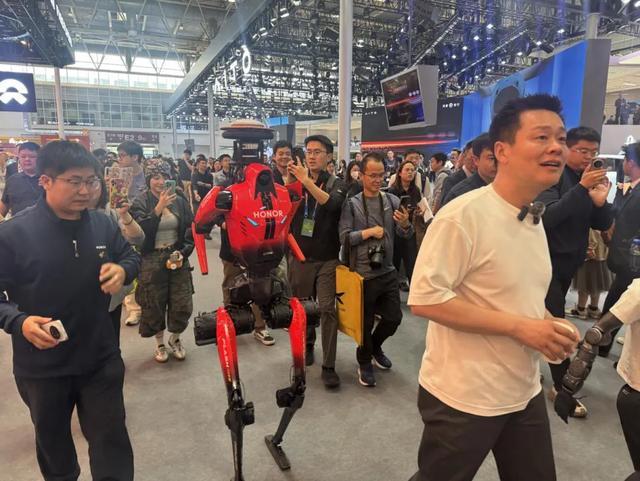 燃油车退出历史舞台__燃油车退市时间2035