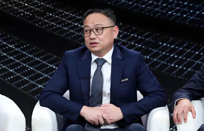 浙江富豪，245亿“豪赌”算力！