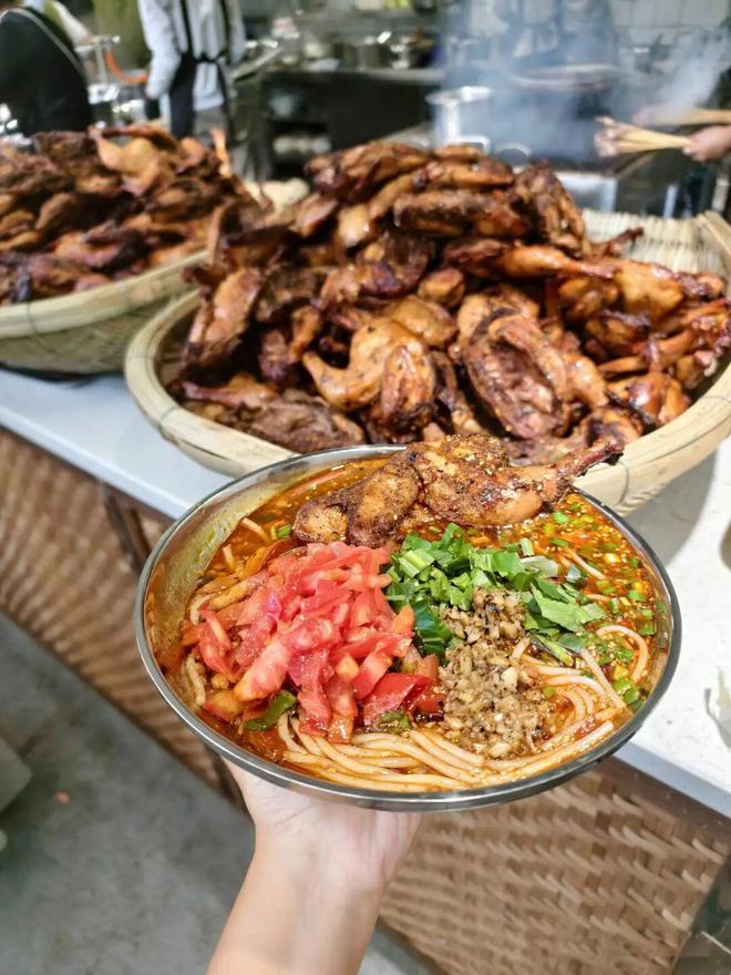 _土鸡米线多少钱一碗_鸡米线怎么做